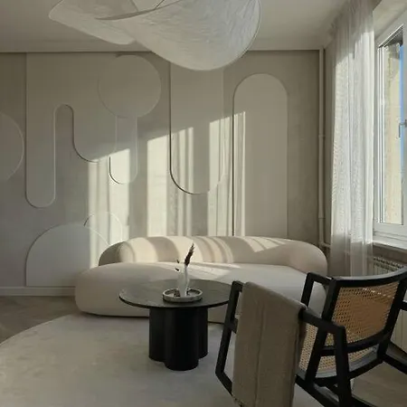 Danes23 - Candy Studio, Self Check-in, Free Parking, Park And River View, Oldtown, A/c Klaipėda