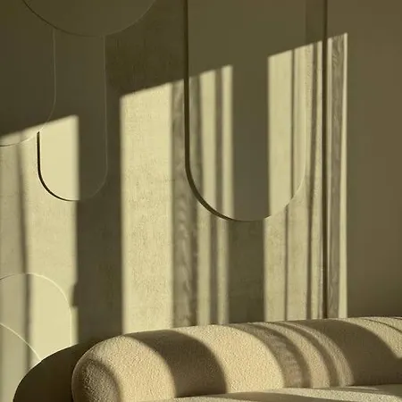 Danes23 - Candy Studio, Self Check-in, Free Parking, Park And River View, Oldtown, A/c Klaipėda