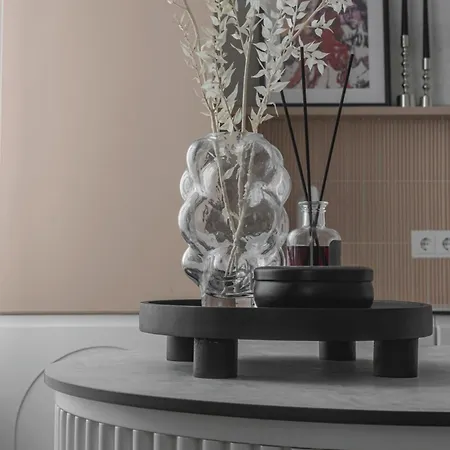 Danes23 - Candy Studio, Self Check-in, Free Parking, Park And River View, Oldtown, A/c *