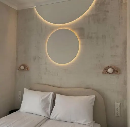 Danes23 - Candy Studio, Self Check-in, Free Parking, Park And River View, Oldtown, A/c 公寓 *