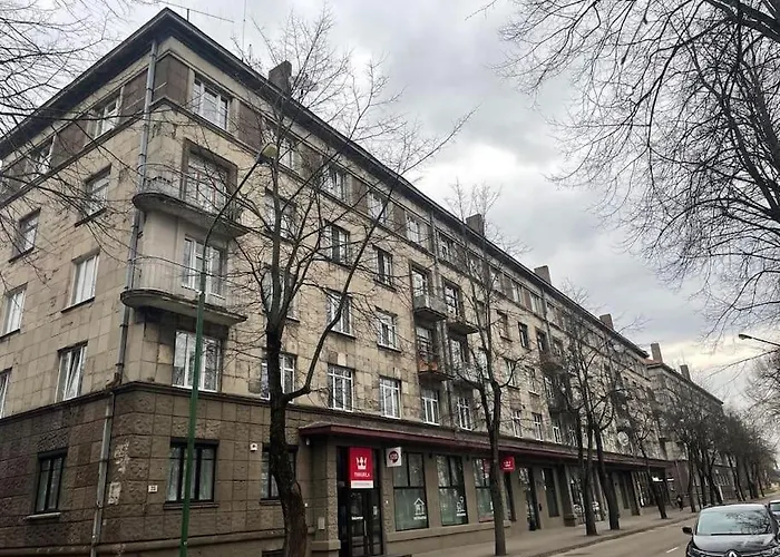 公寓 Danes23 - Candy Studio, Self Check-in, Free Parking, Park And River View, Oldtown, A/c