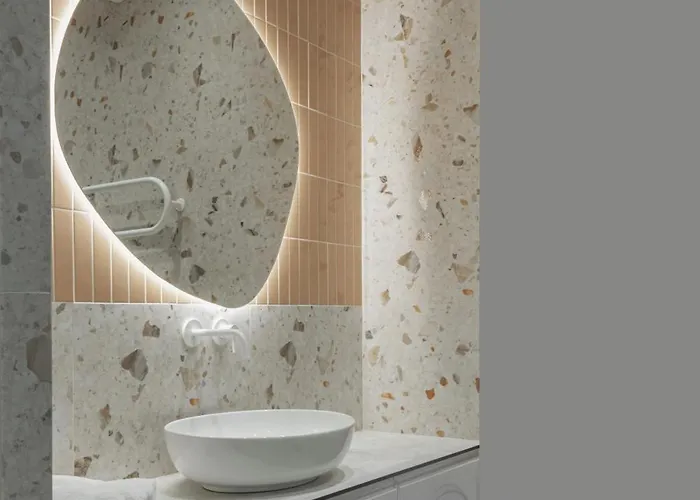 公寓 Danes23 - Candy Studio, Self Check-in, Free Parking, Park And River View, Oldtown, A/c *