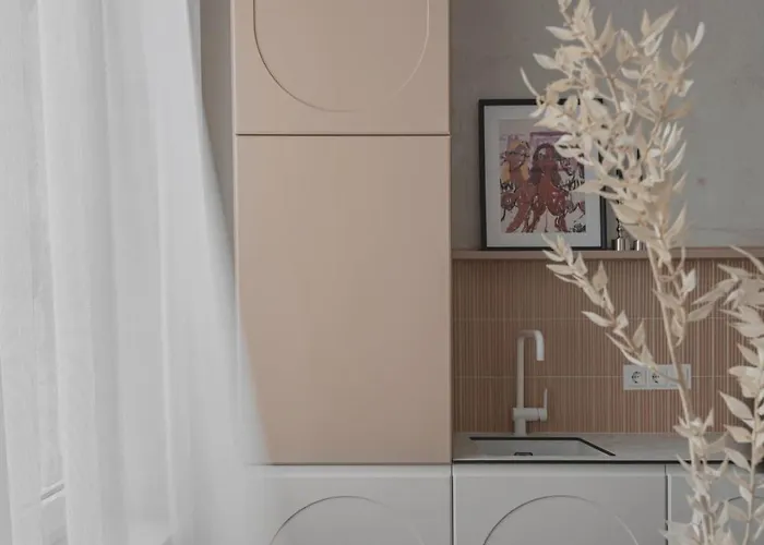 Danes23 - Candy Studio, Self Check-in, Free Parking, Park And River View, Oldtown, A/c 公寓 *