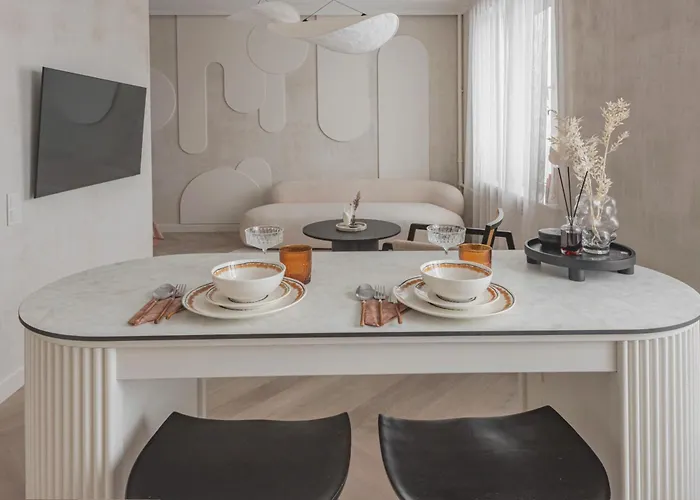 公寓 Danes23 - Candy Studio, Self Check-in, Free Parking, Park And River View, Oldtown, A/c 克莱佩达