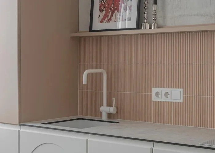 Danes23 - Candy Studio, Self Check-in, Free Parking, Park And River View, Oldtown, A/c * 克莱佩达