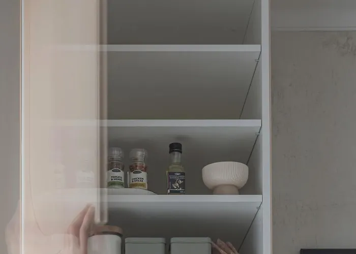 Danes23 - Candy Studio, Self Check-in, Free Parking, Park And River View, Oldtown, A/c *